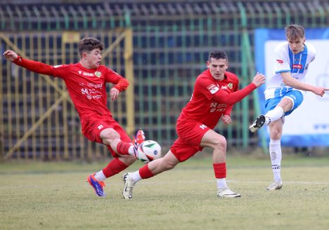 Stomil Olsztyn przegrał 3:4 z Lechią Tomaszów Mazowiecki