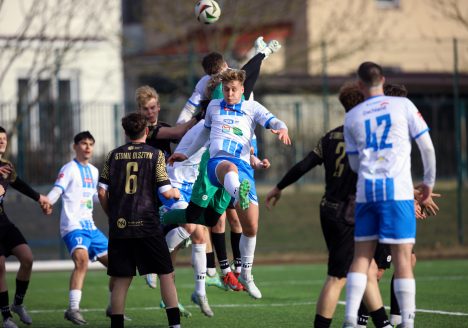 Stomil Olsztyn wygrał 4:0 ze Stomilem II Olsztyn